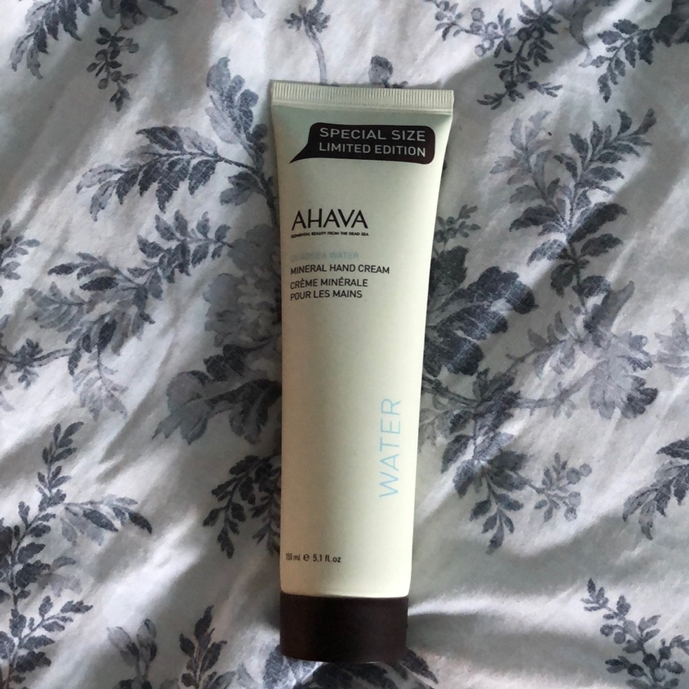 Ahaha mineral hand cream